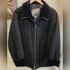 Liz Claiborne Women's Black Heavy Jacket Mediun